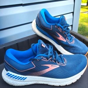 Brooks Transcend 7